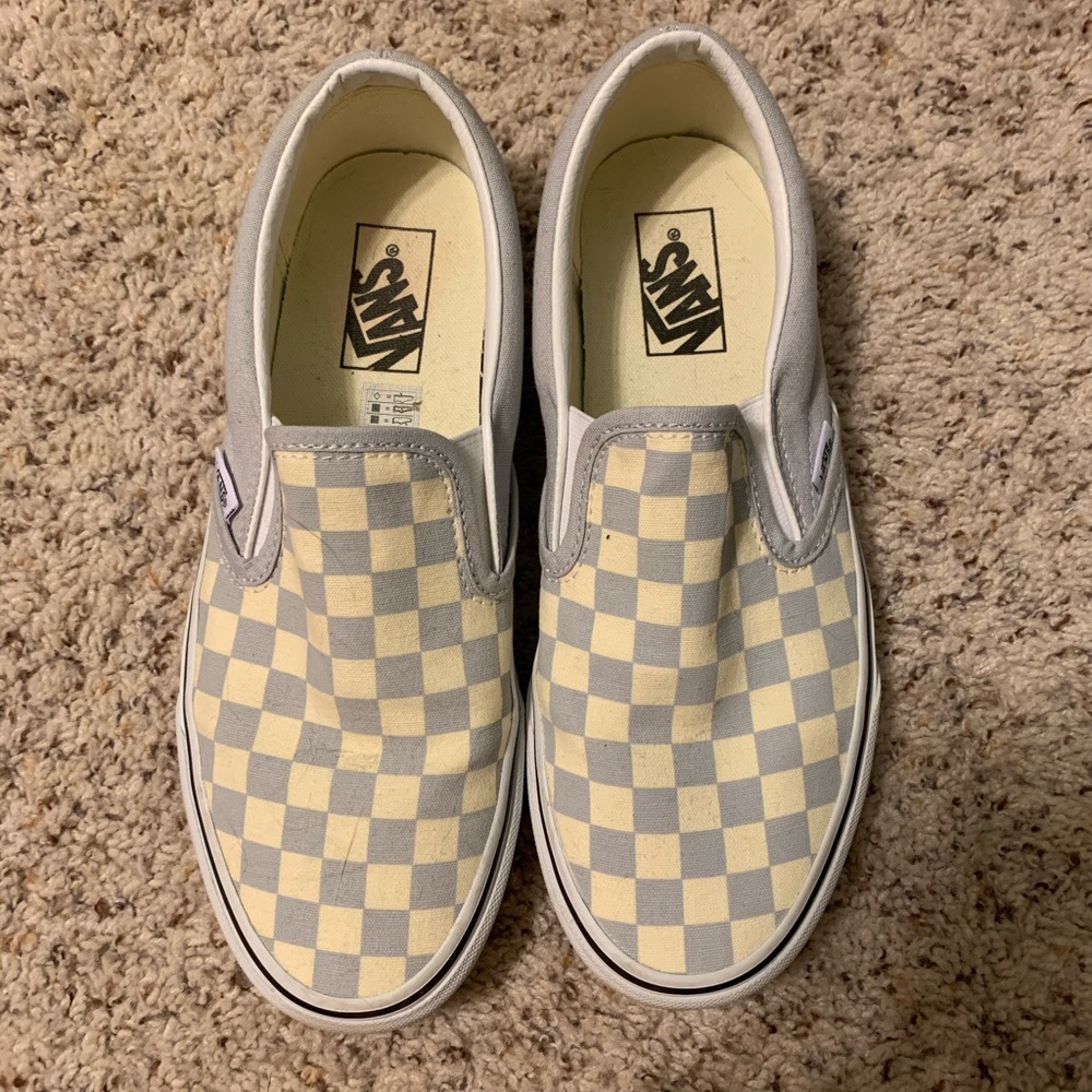 gray and white checkered slip on vans